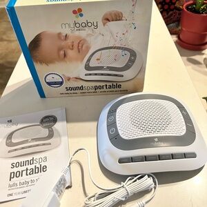 Homedics MyBaby SoundSpa Portable White and Gray Noise Machine